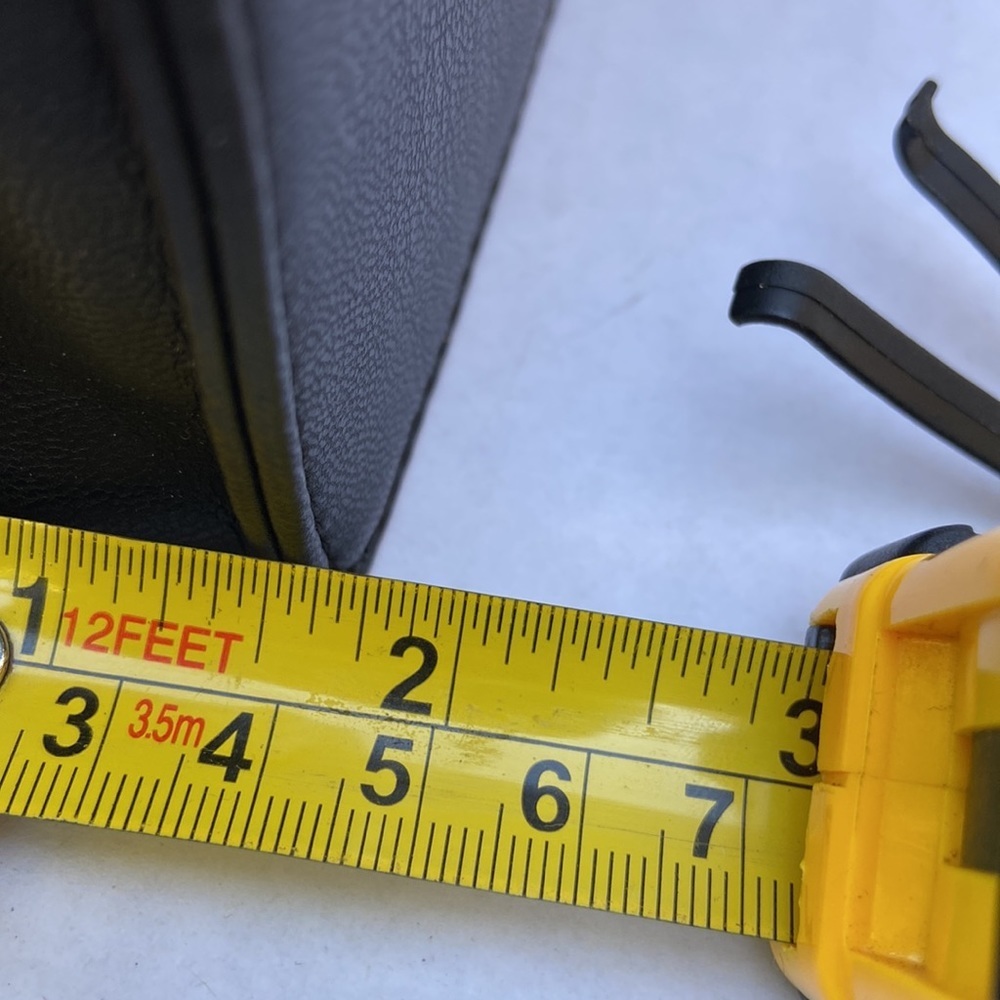 New GUESS Mini Crossbody Straw - Picture 10 of 10